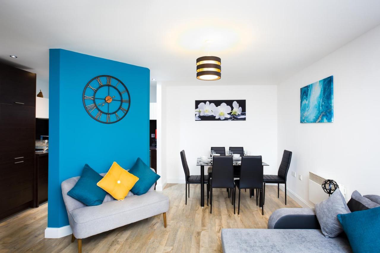 Absolute Stays On Essex - Chinatown - Hippodrome - Alexandra Theatre - Bull Ring - The Rep - B'Ham Intl Airport - Free Wifi - Free Parking - Contractors - Corporates Birmingham Exterior foto